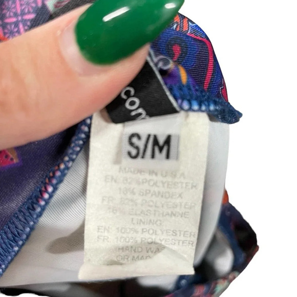 Onzie Bold Floral Print‎ Stripe Cropped Leggings Size S/M - Picture 6 of 6